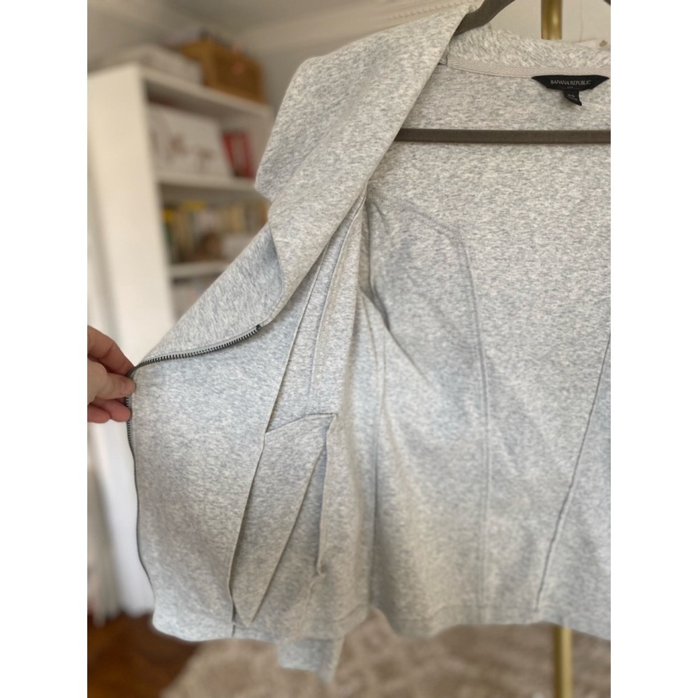 Banana Republic Light Gray Asymmetrical Zip Jacket Minimalist Quiet Luxury - Picture 4 of 8